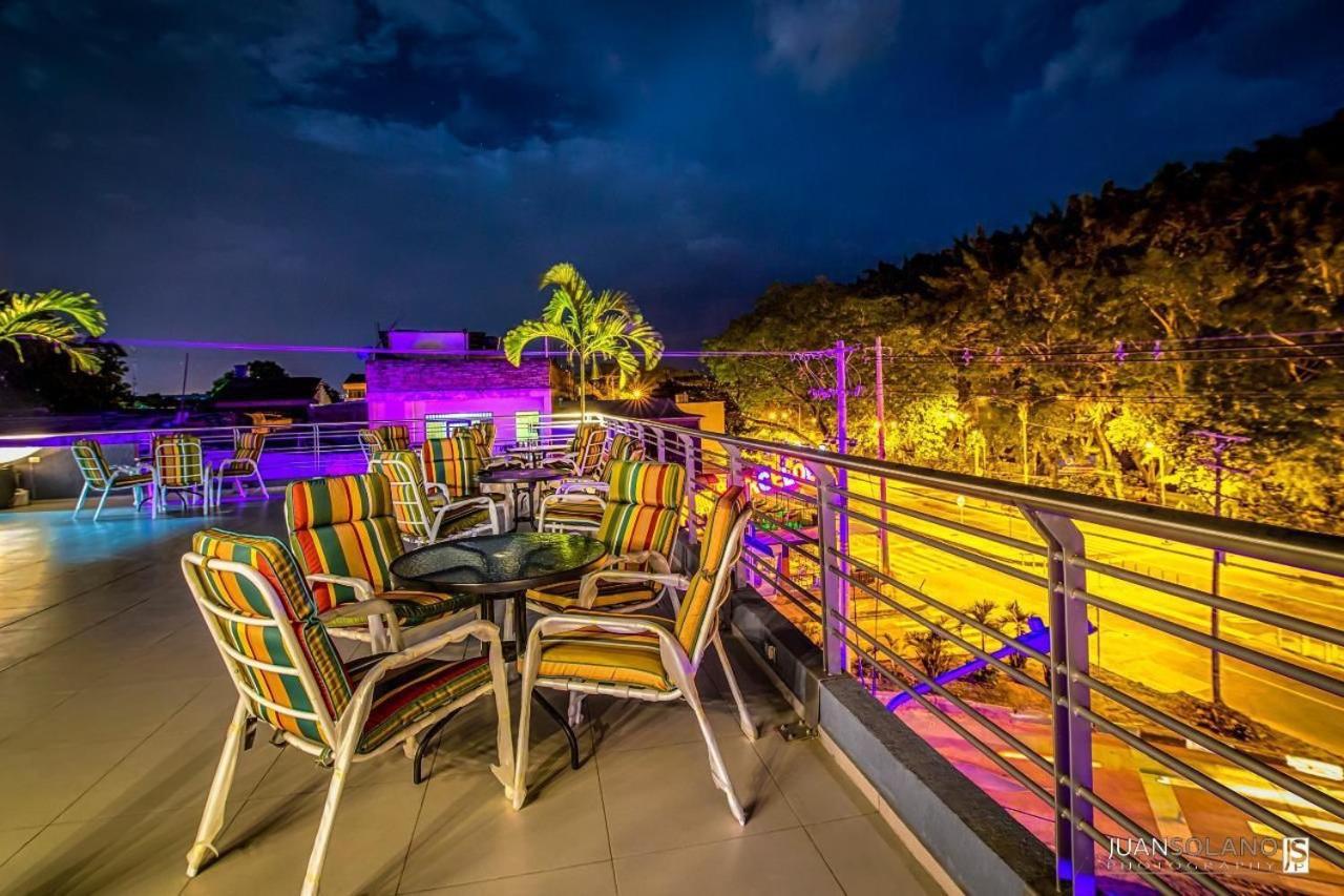 Donde Tu Quieras Hostal Neiva  Ngoại thất bức ảnh